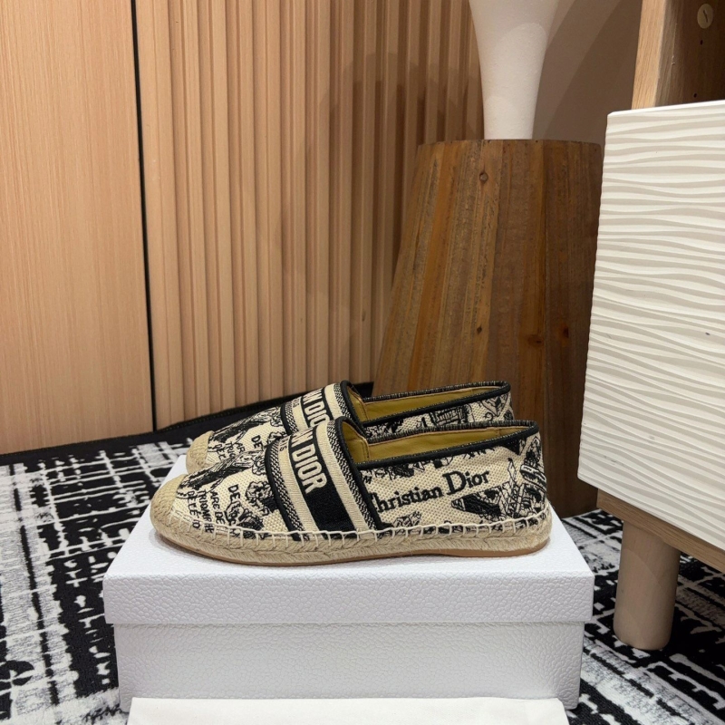 ch**an D*or leather shoes